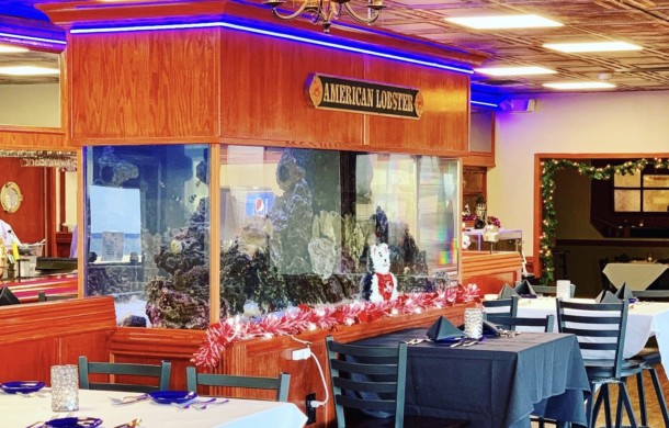 Large Custom “See-Through” Restaurant Aquarium